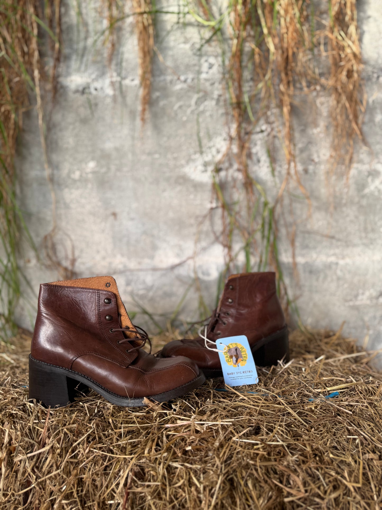 90s boots