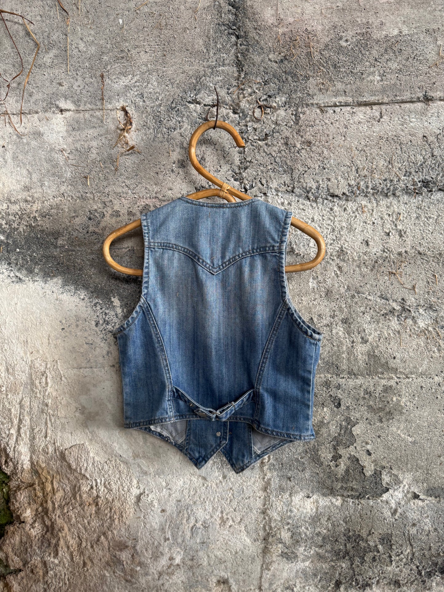 Y2K denim vest