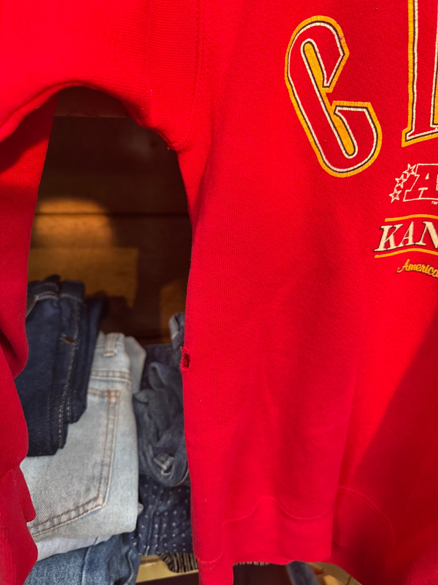 Kansas chiefs vintage crew (flaws)