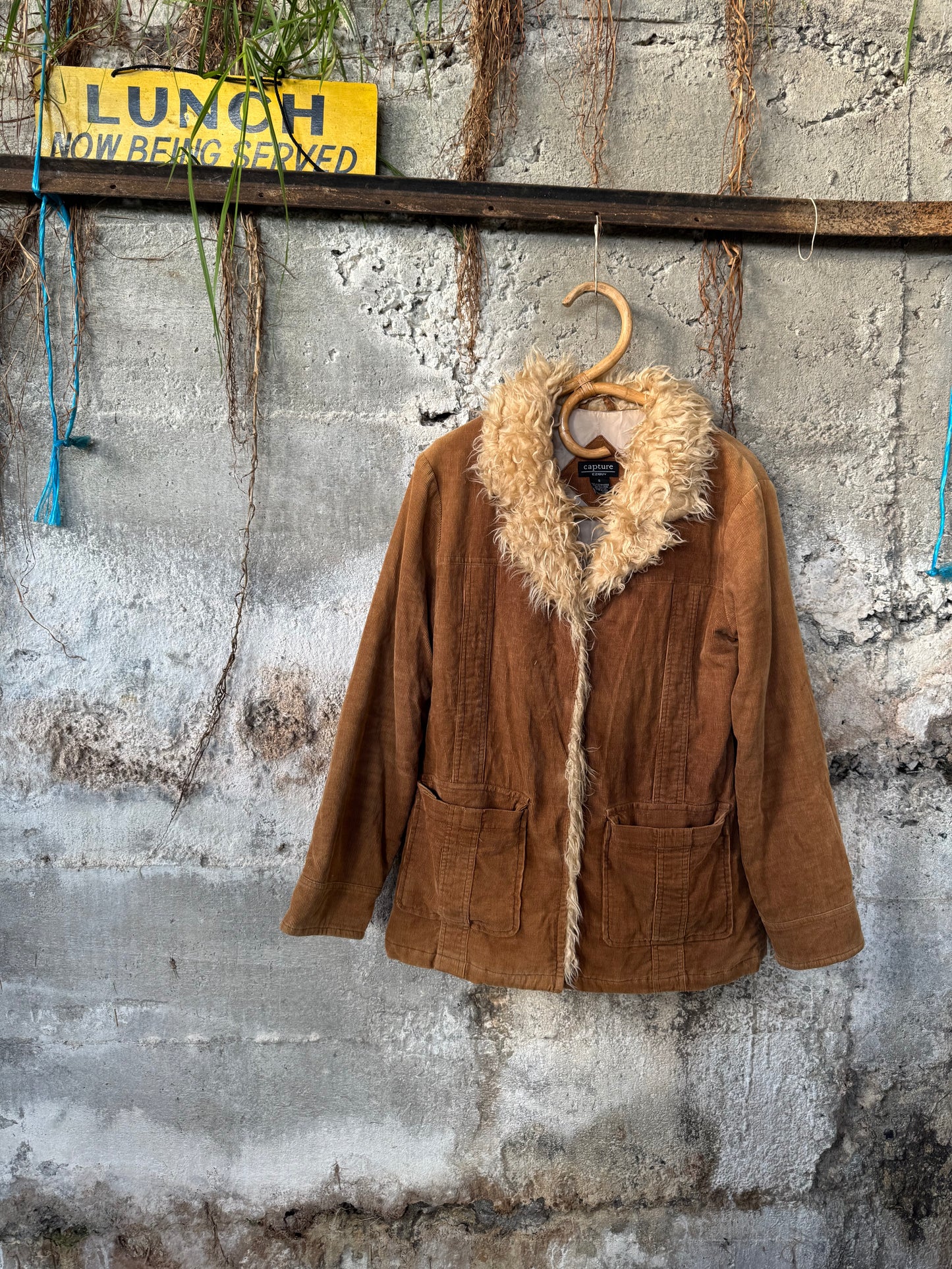 2000s corduroy & faux fur jacket