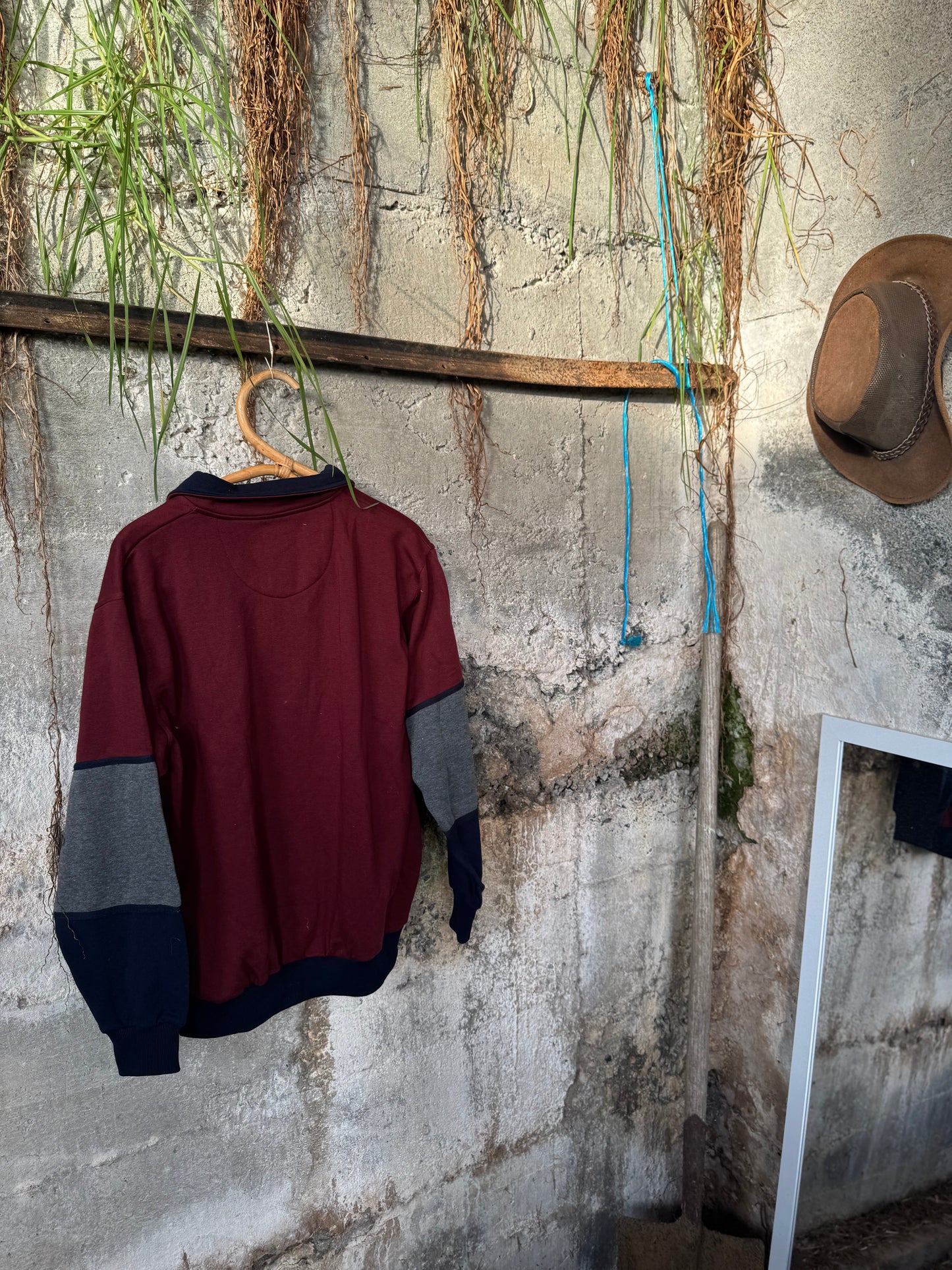 Men’s vintage jumper zip neck