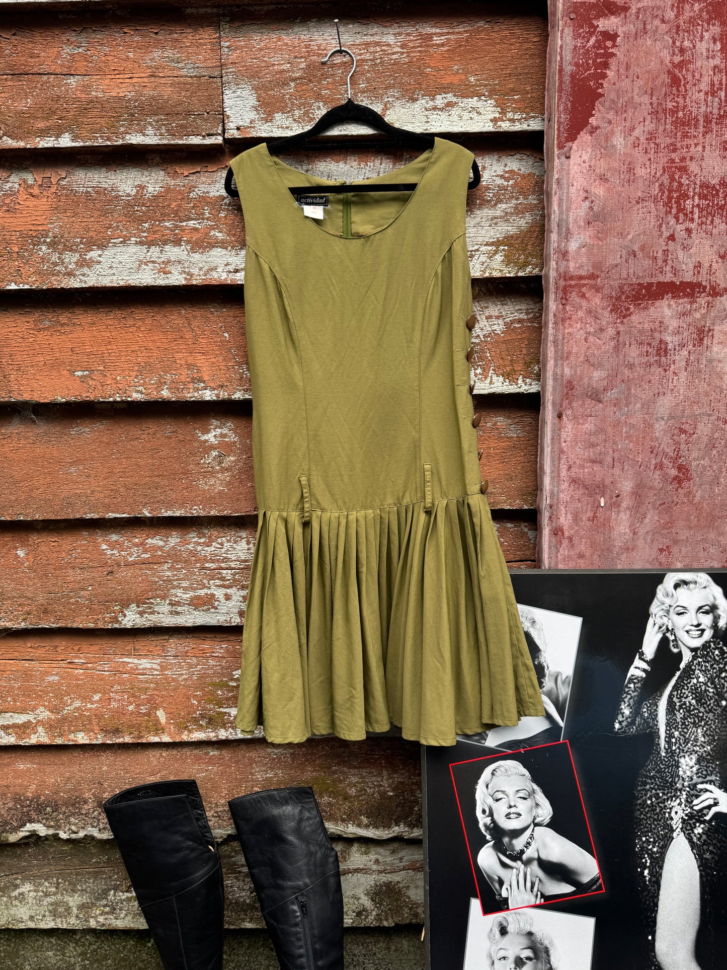 1980s Utility style dress with drop waist.