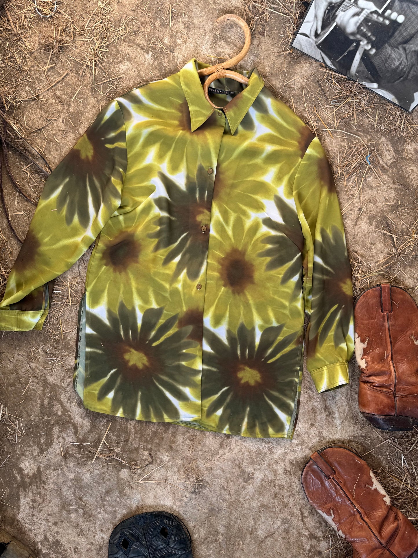 Vintage shirt with flower pattern