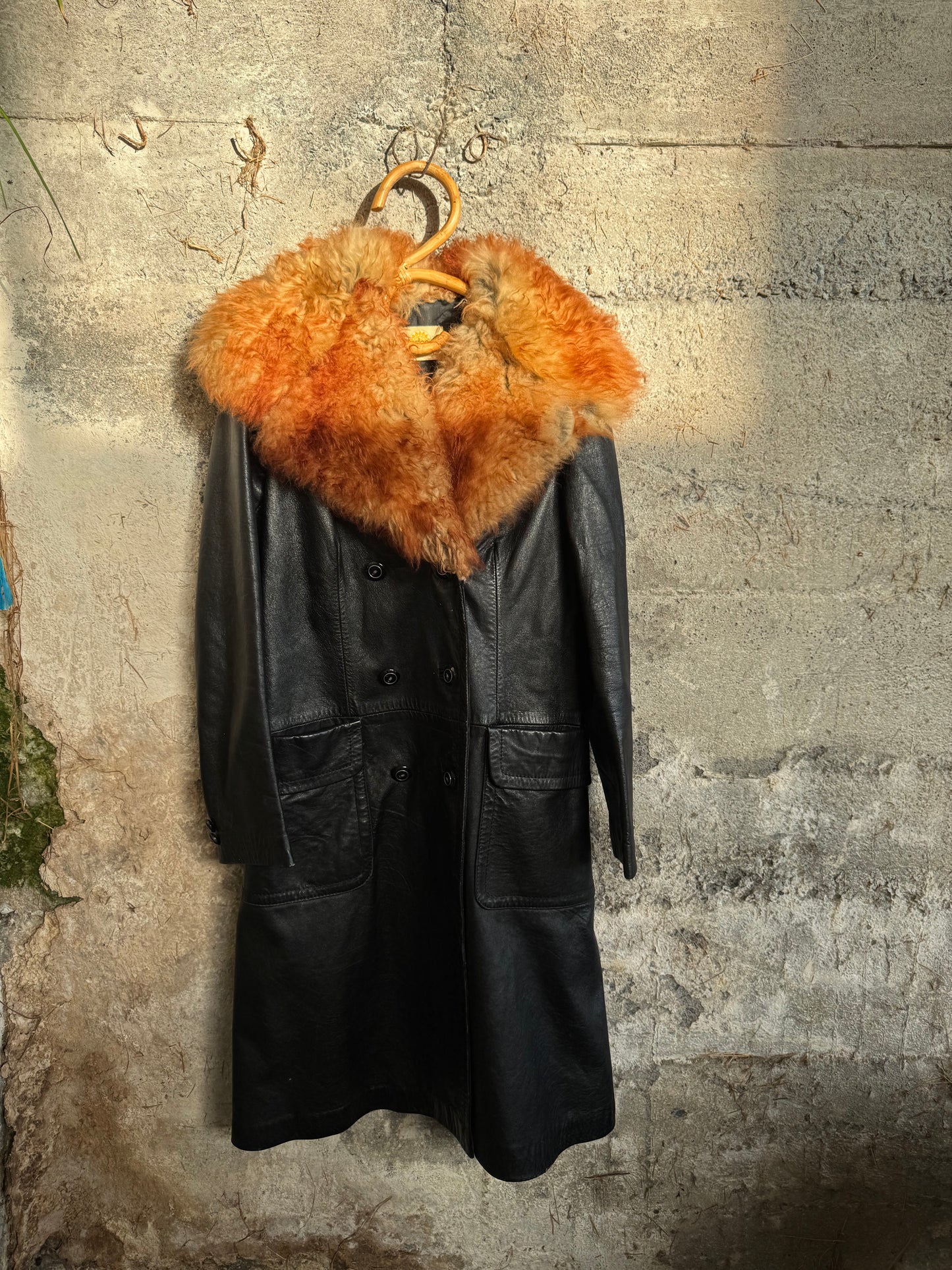 Leather Coat with dyed Lambs wool collar