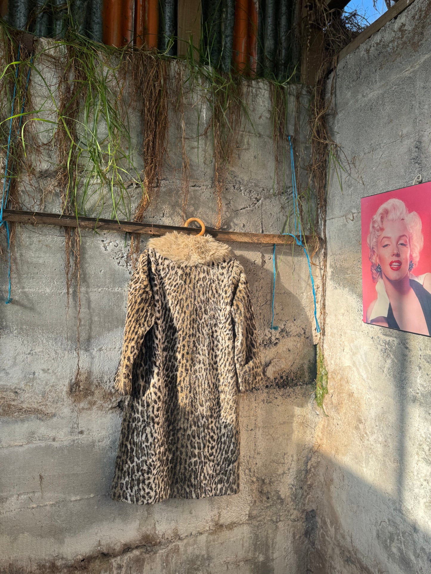 1970s leopard coat with faux fur collar