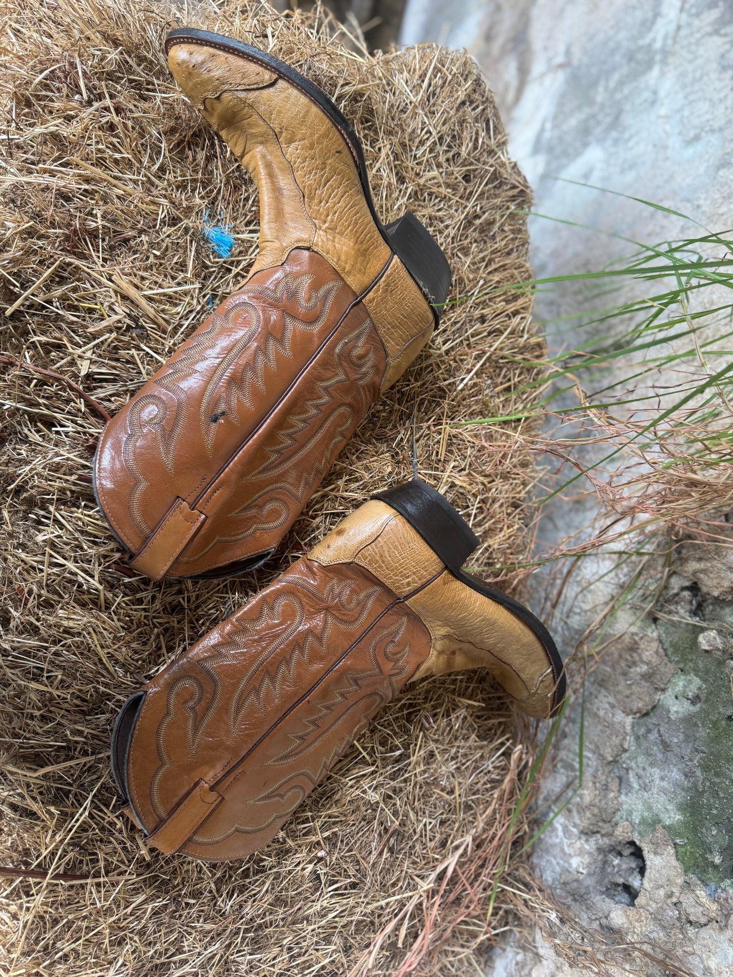 Vintage Justin leather cowboy boots (ostrich leather detail)