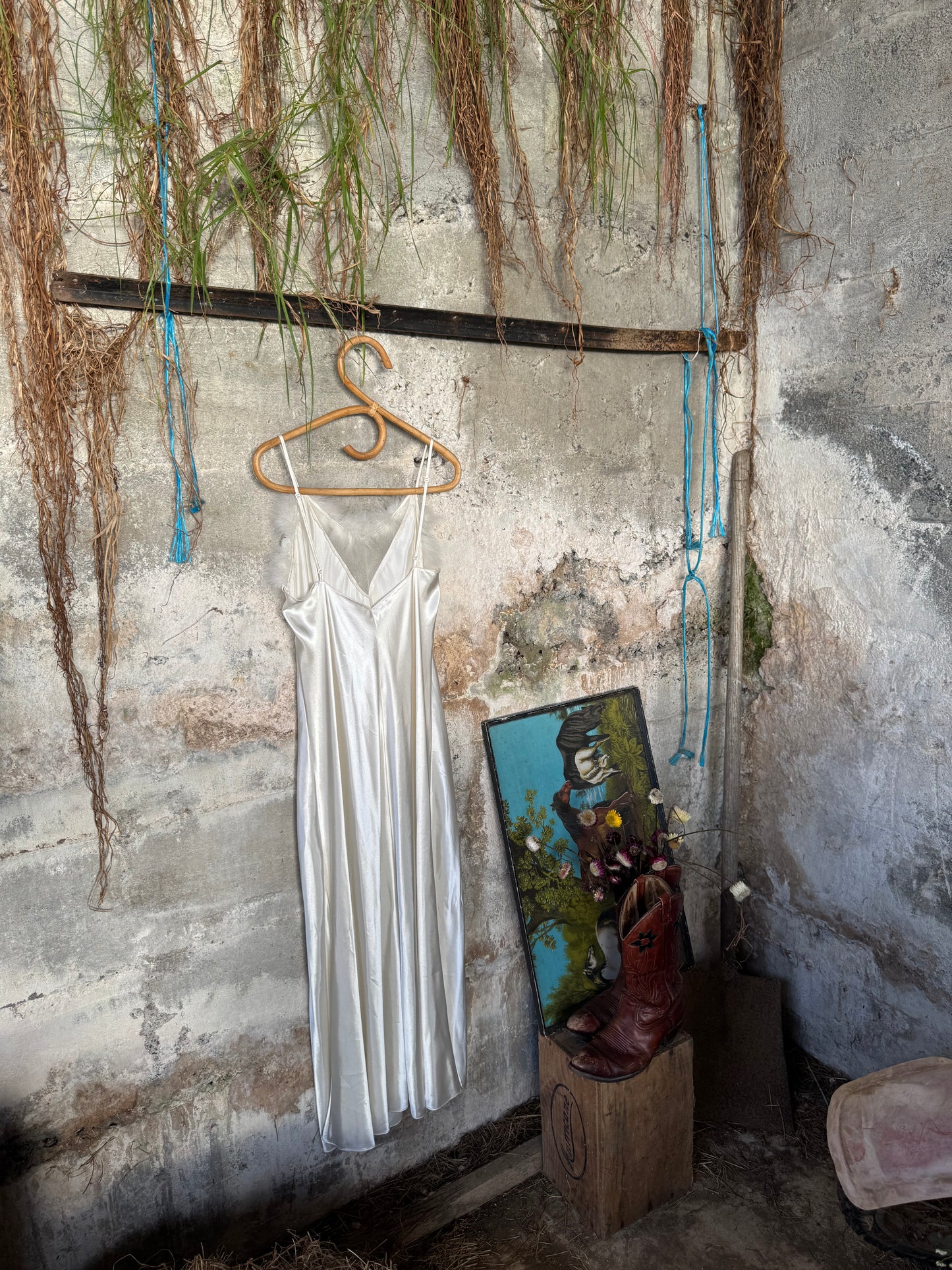 Early 2000s gown (detachable feathers)