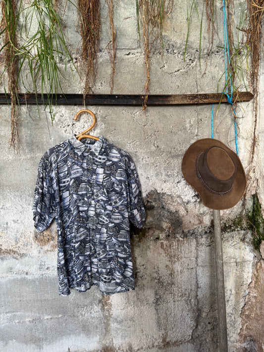 90s men’s S/S shirt