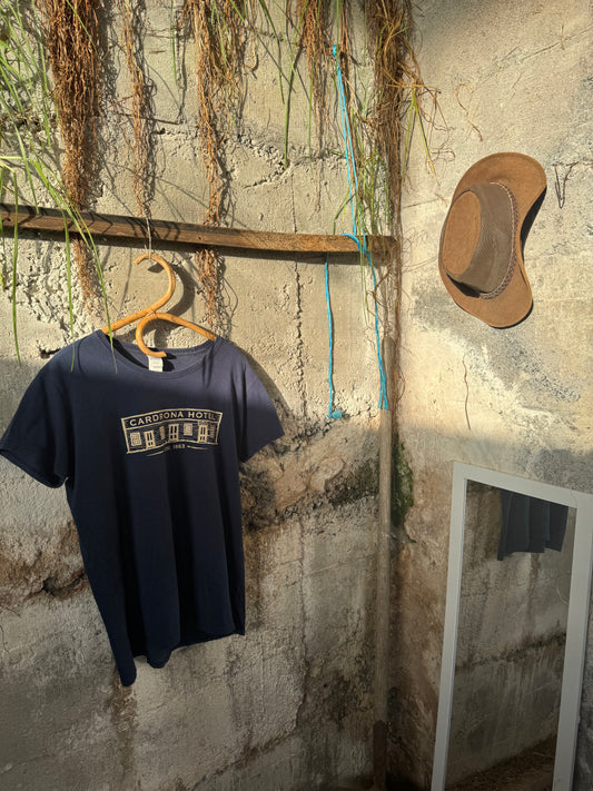 Cardona Hotel tee