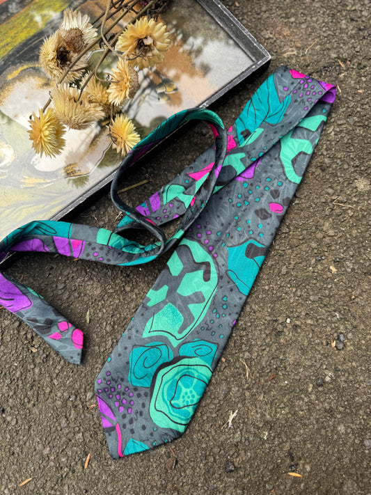 Vintage tie
